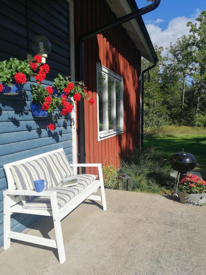 Bolmen Bed - Vandrarhem Ljungby  Extérieur photo